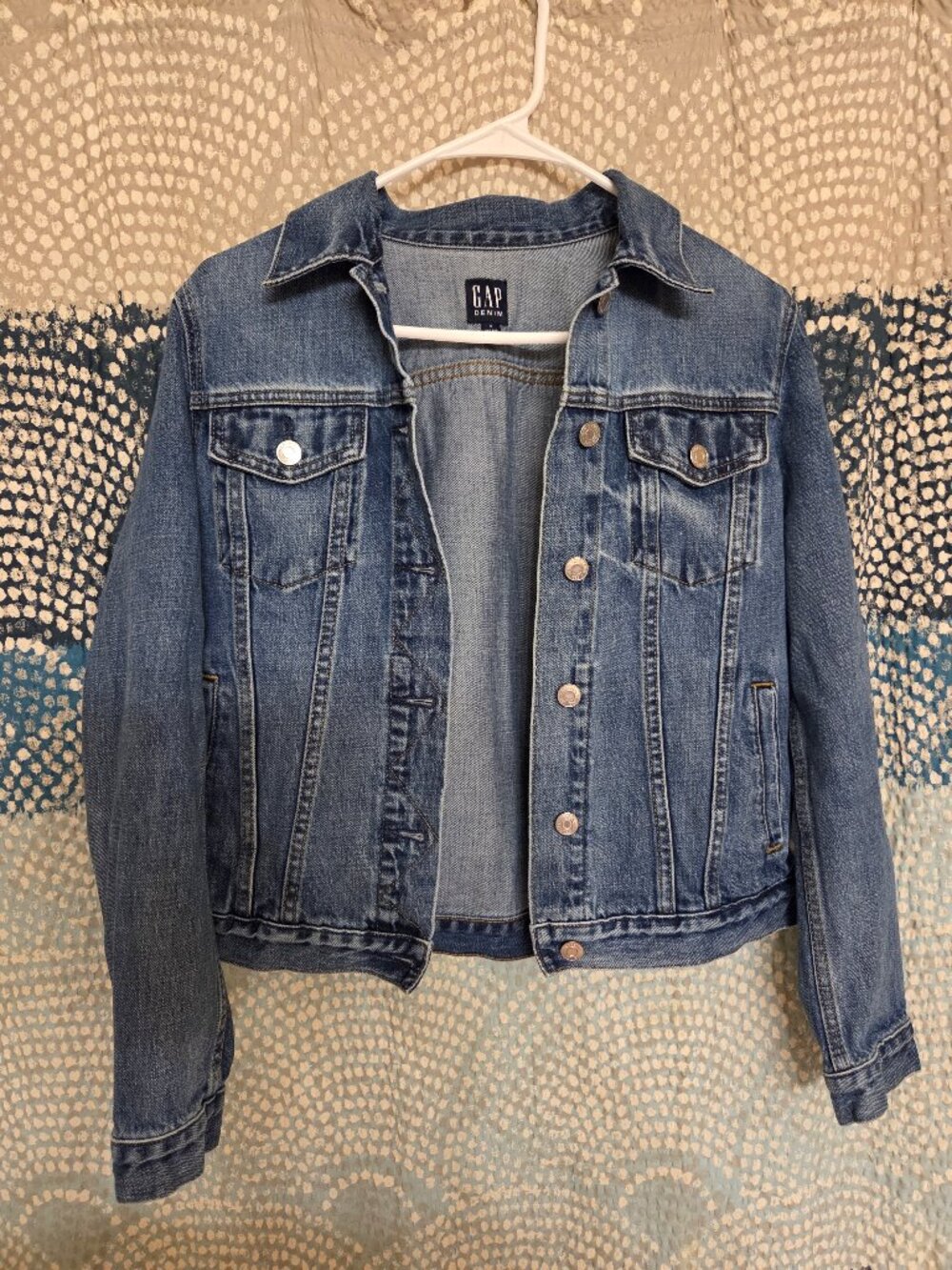 2018 Gap Classic Fit Women's Denim Jacket